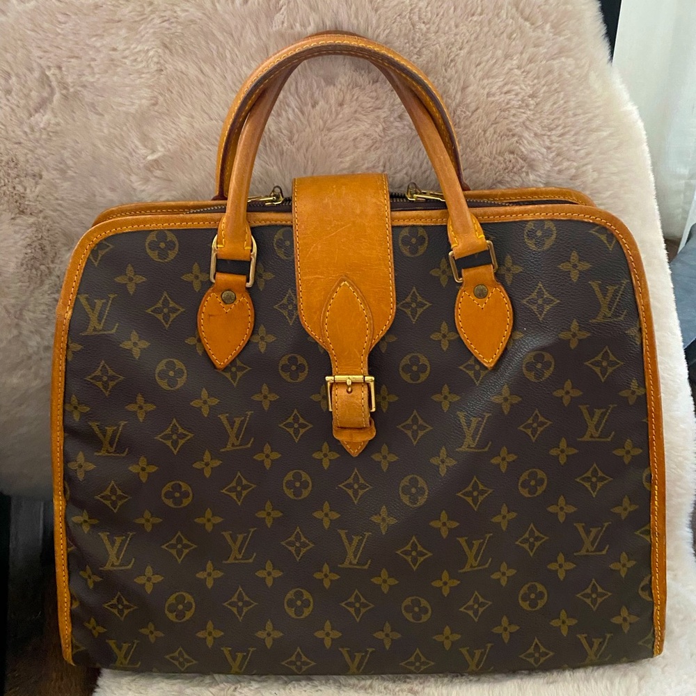 Louis Vuitton Monogram Rivoli Briefcase - 💯 Authentic in Very Good Condition